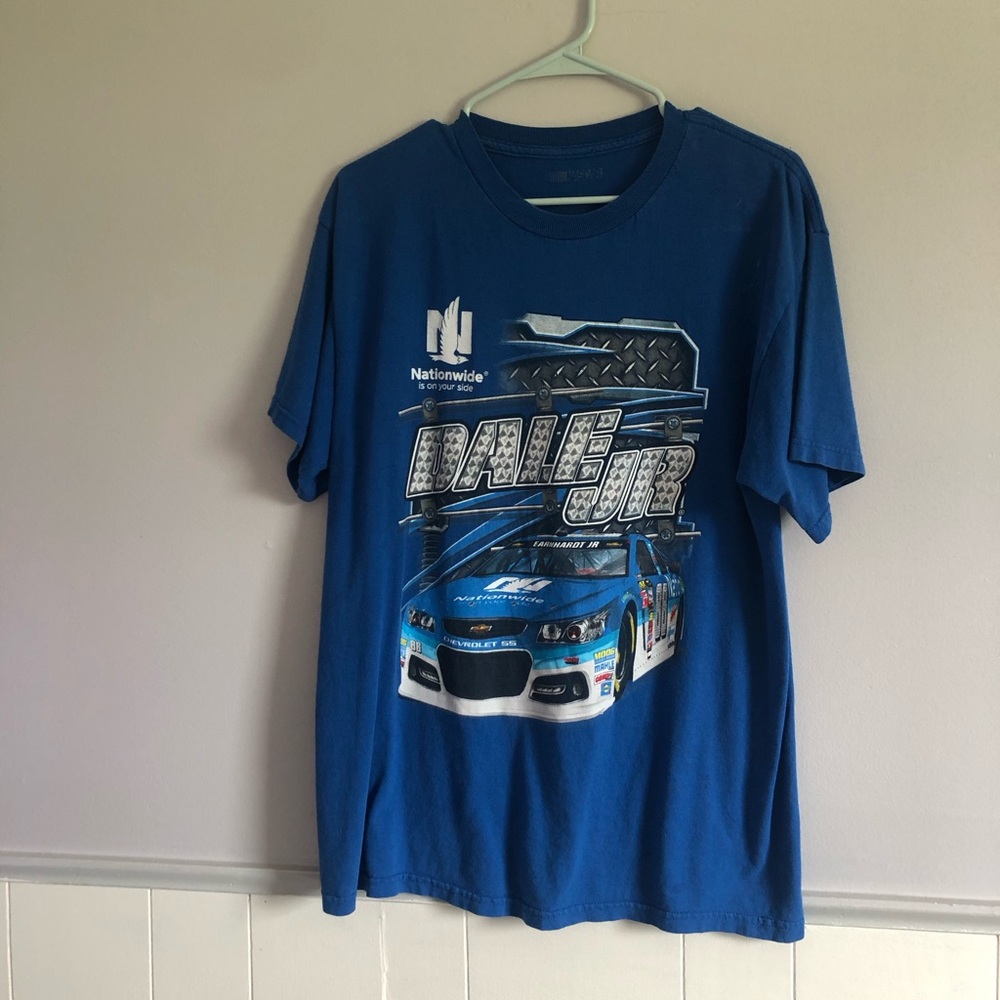 MENS NASCAR T-shirt Size Large